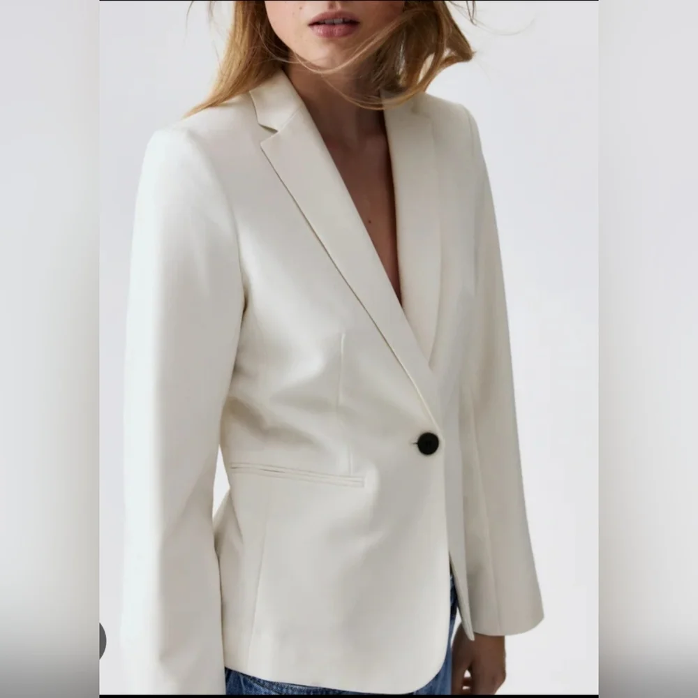 H&M Women's Fitted Blazer Ivory/Light Cream Woven Lined One Button New Medium - Picture 4 of 16